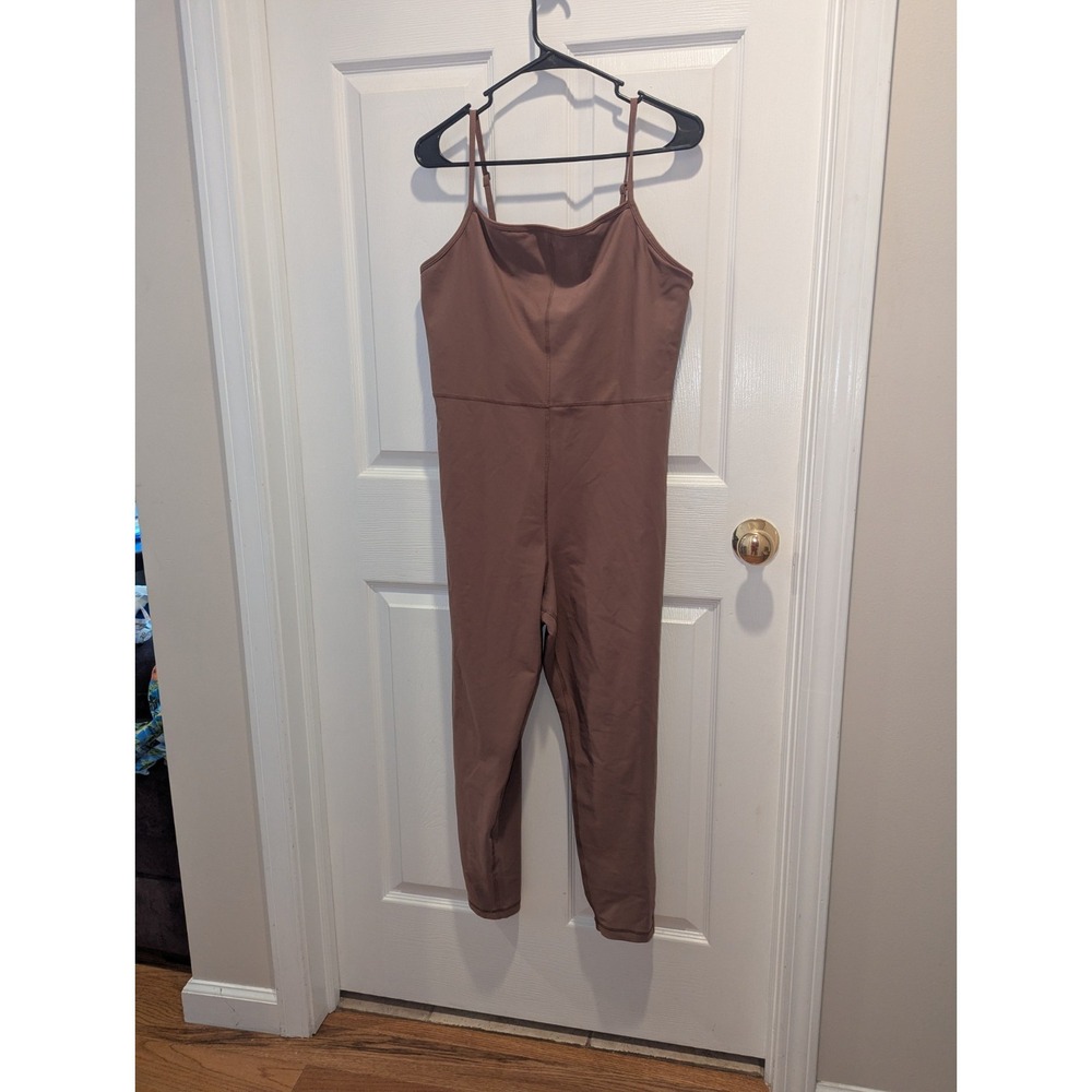 Athleisure Minimalist Sculpting Activewear Jumpsuit Old Navy XL - Picture 2 of 7